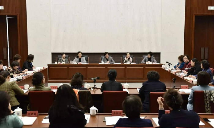 沈跃跃:以习近平新时代中国特色社会主义思想为指引 扎实做好服务大局服务妇女工作1.jpg